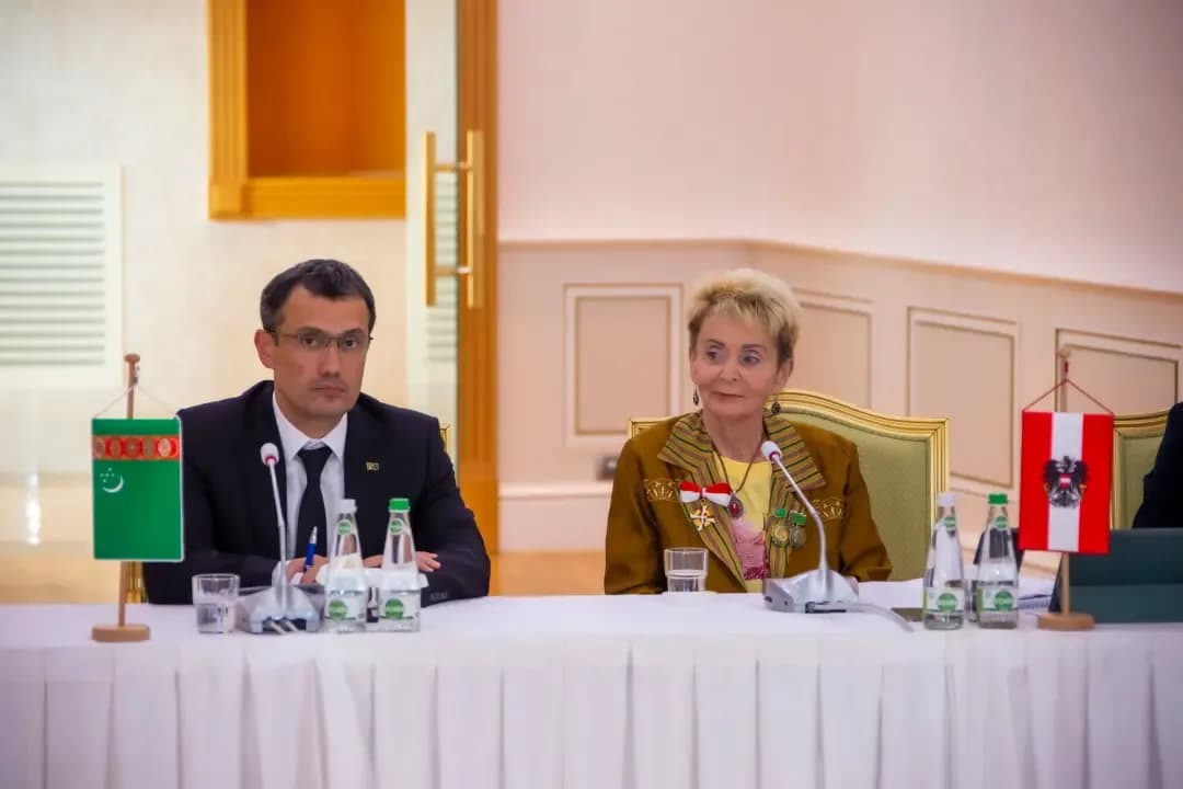 Meeting of the Austrian-Turkmen Society Held in Ashgabat