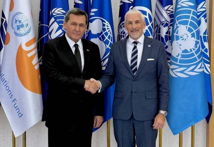 Туркменистан и ЭСКАТО обсуждают транспорт и энергетику