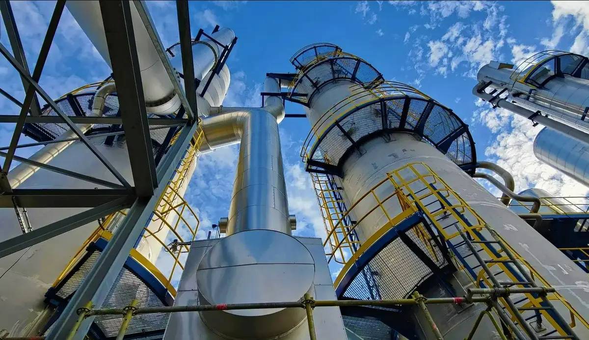 Mitsubishi оснастит газохимический комплекс в Киянлы передовой технологией по улавливанию CO₂