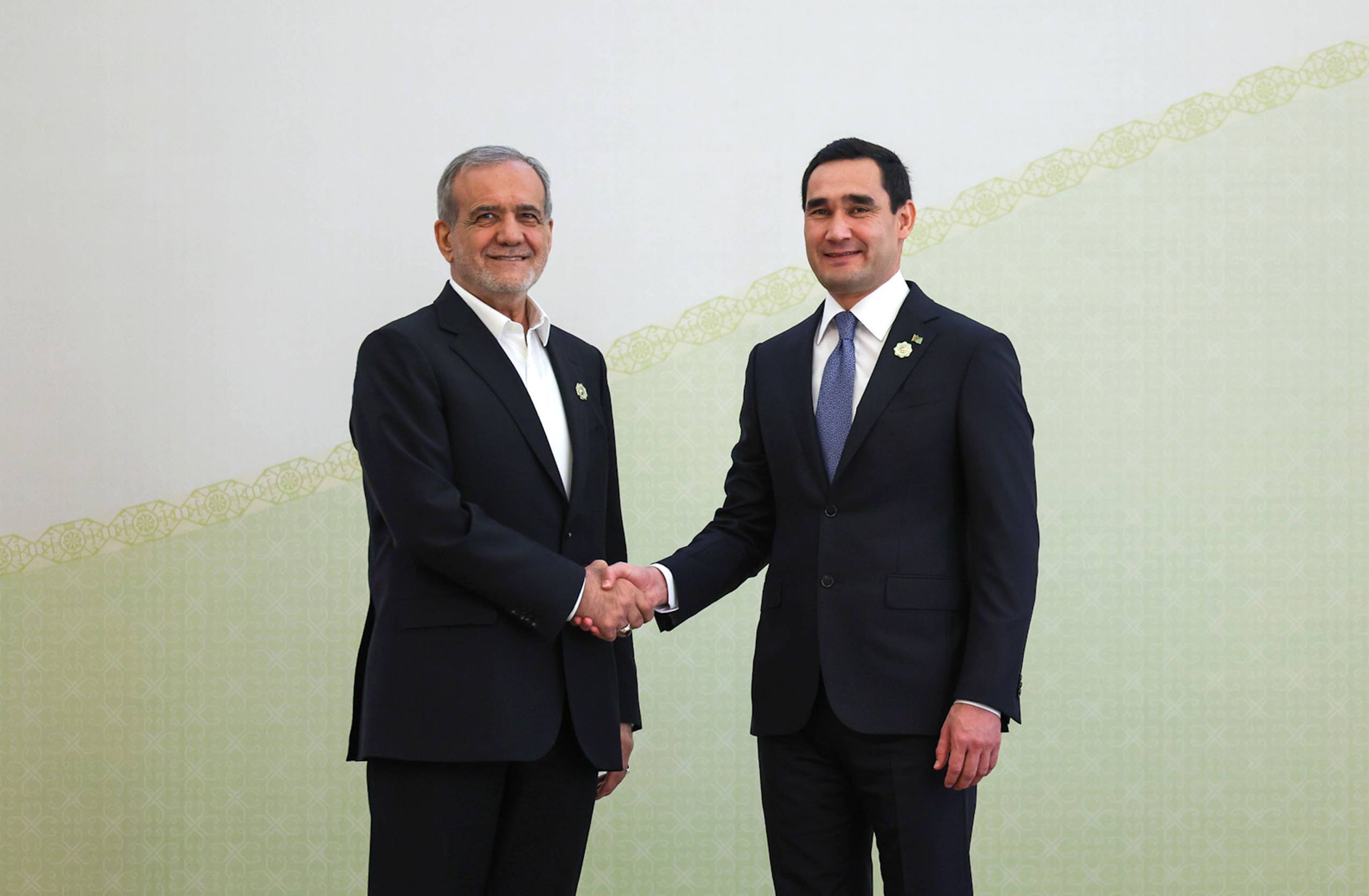 Eýranyň Prezidenti Türkmenistana sapar bilen geler