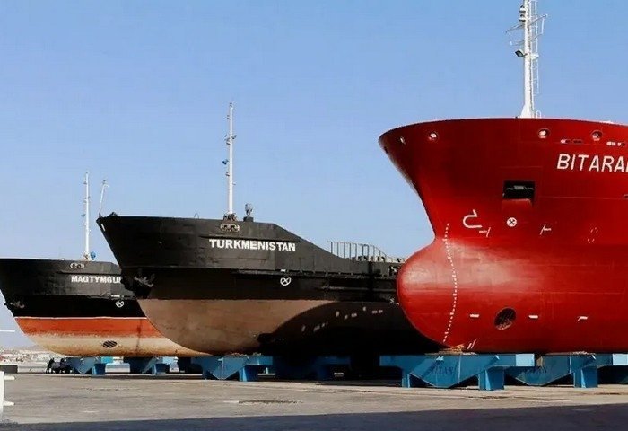 Uzbekistan Considers Buying Turkmen Ships for Caspian Cargo Transport