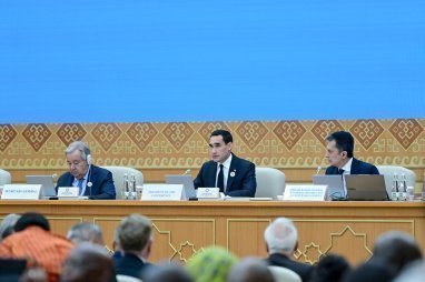 Президент Туркменистана выдвинул инициативу по глобальной медицине на форуме ООН