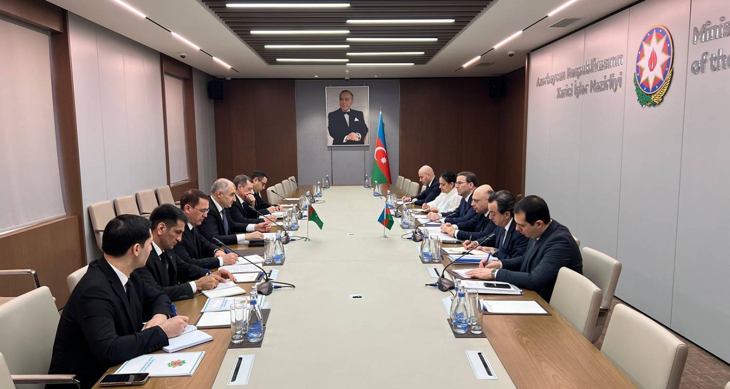 Aşgabat we Baku hyzmatdaşlygy giňeldýärler